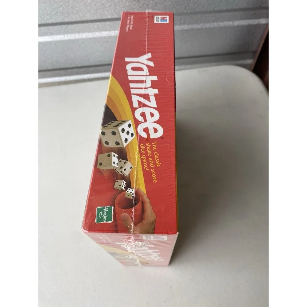 Vintage 1998 Yahtzee Dice Game Milton Bradley Hasbro E950 Classic Sealed New